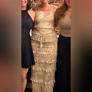 V Chapman size 10 Carmel Valley